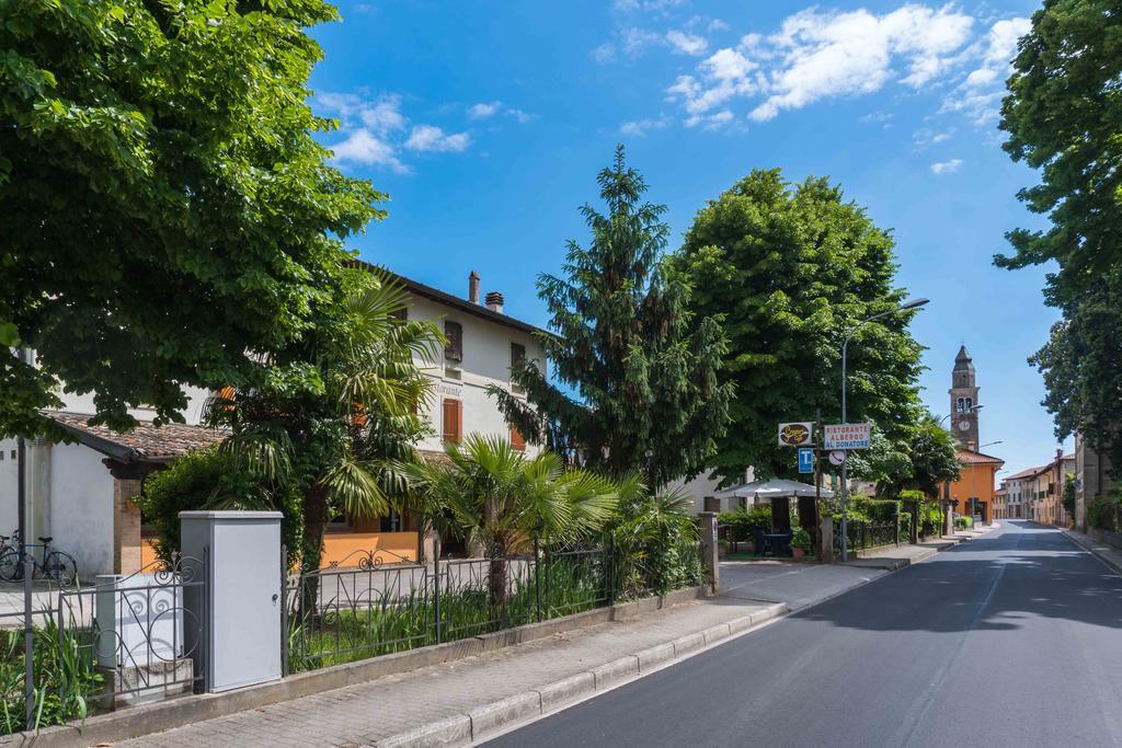 Ristorante Albergo Al Donatore 泰奥尔 外观 照片